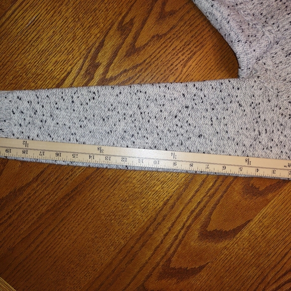 Pullover sweater - Picture 5 of 6